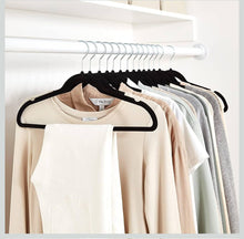 Load image into Gallery viewer, Clothes hangers - (S287)
