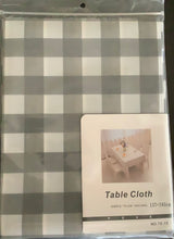 Load image into Gallery viewer, Modern table cover - (S11)
