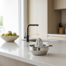 Load image into Gallery viewer, Manual citrus juicer - (S345)
