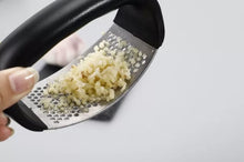 Load image into Gallery viewer, Manual Garlic Press (HA18)
